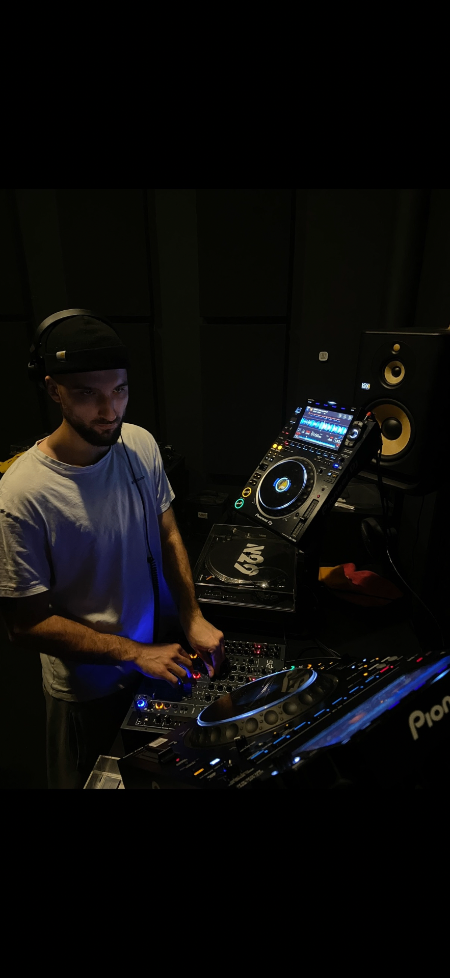 Behind the decks at N29 Studio, Gdańsk